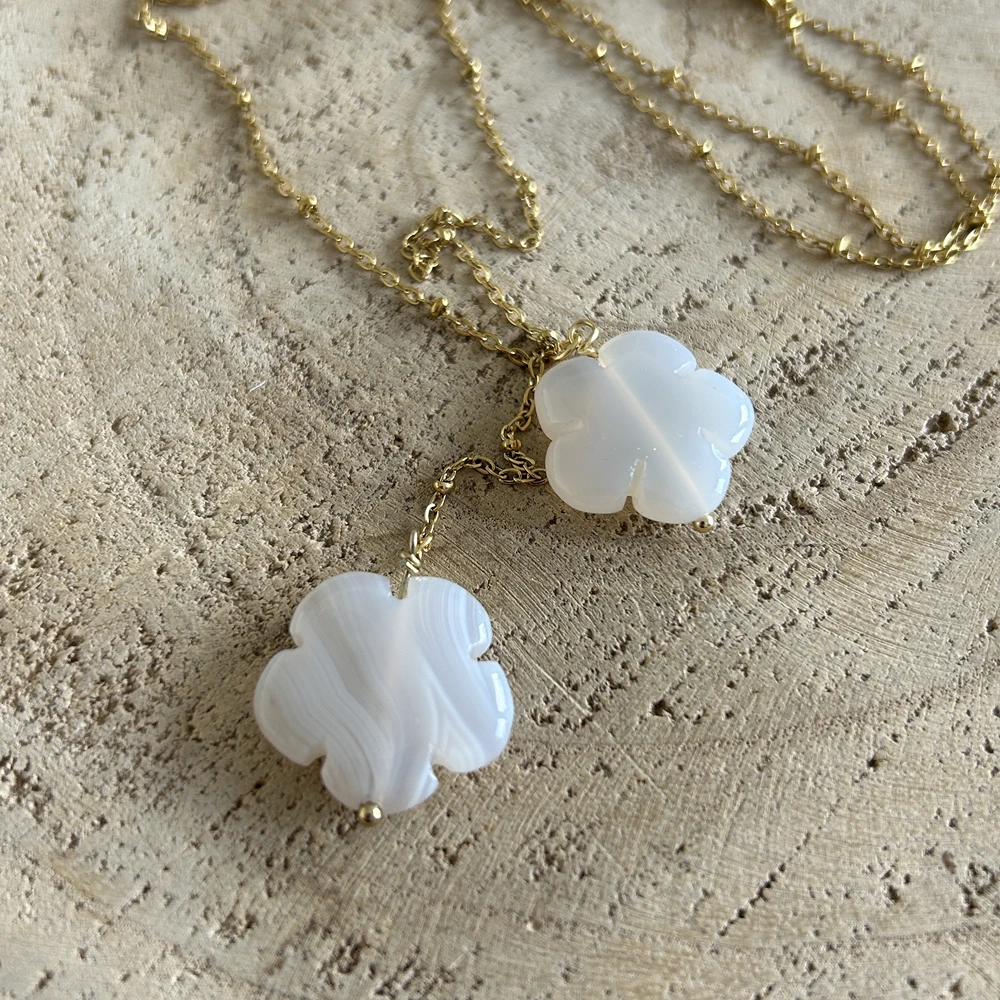 Collier en pierre naturelle Agate, double fleurs