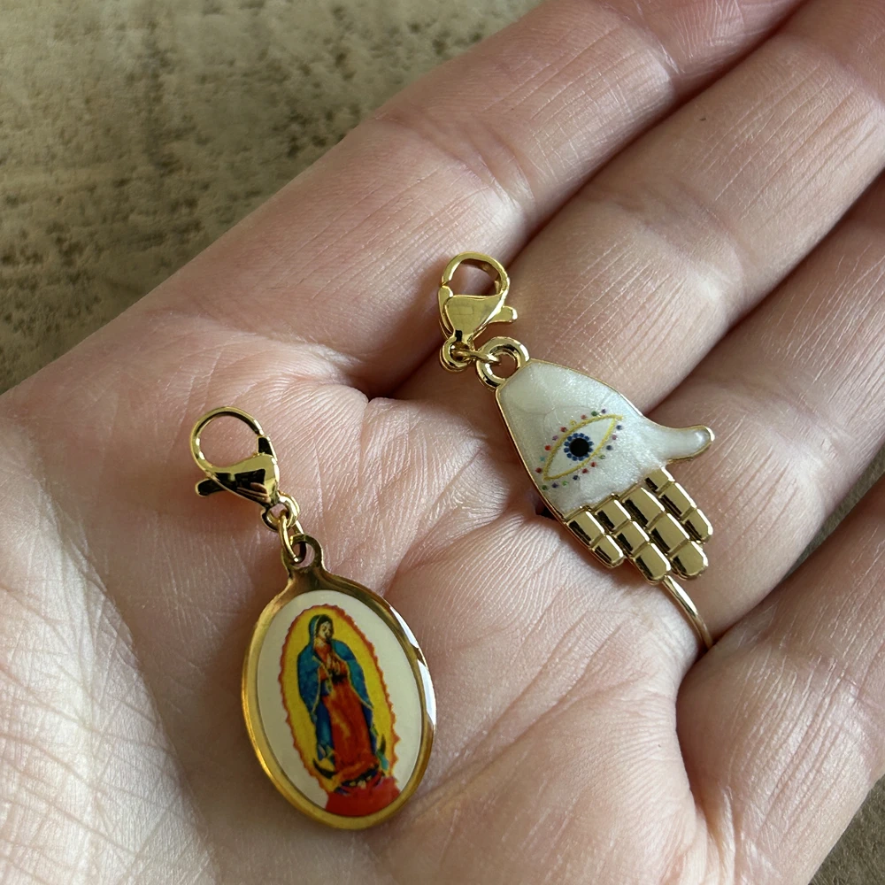 Grigri charm main œil – Image 2