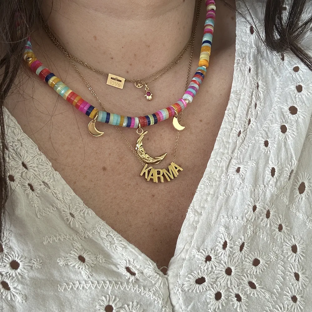 Collier choker en perles de Nacre multicolores, trio de lunes dorées