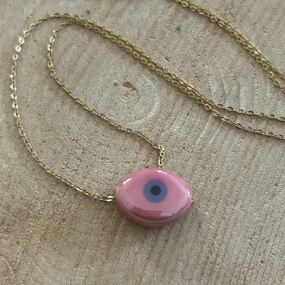 Collier œil rose en porcelaine, Lililovemoon