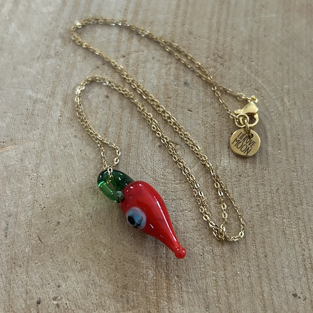 Collier grigri piment oeil en verre, Lililovemoon – Image 2